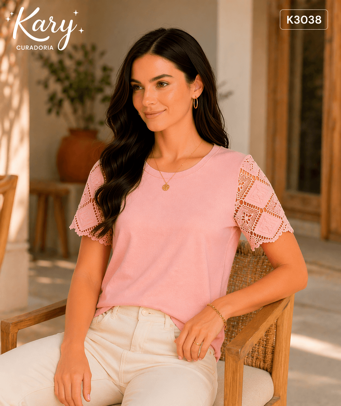 Blusa Feminina Básica com Mangas em Renda Exclusiva - Toque Romântico | Kary Curadoria (Ref: K3038) detalhe