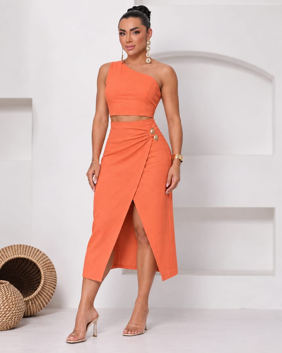 Conjunto Feminino Alfaiataria Premium: Blusa Um Ombro Só e Saia Midi com Fenda e Argola | Kary Curadoria (Ref: CON-0020)